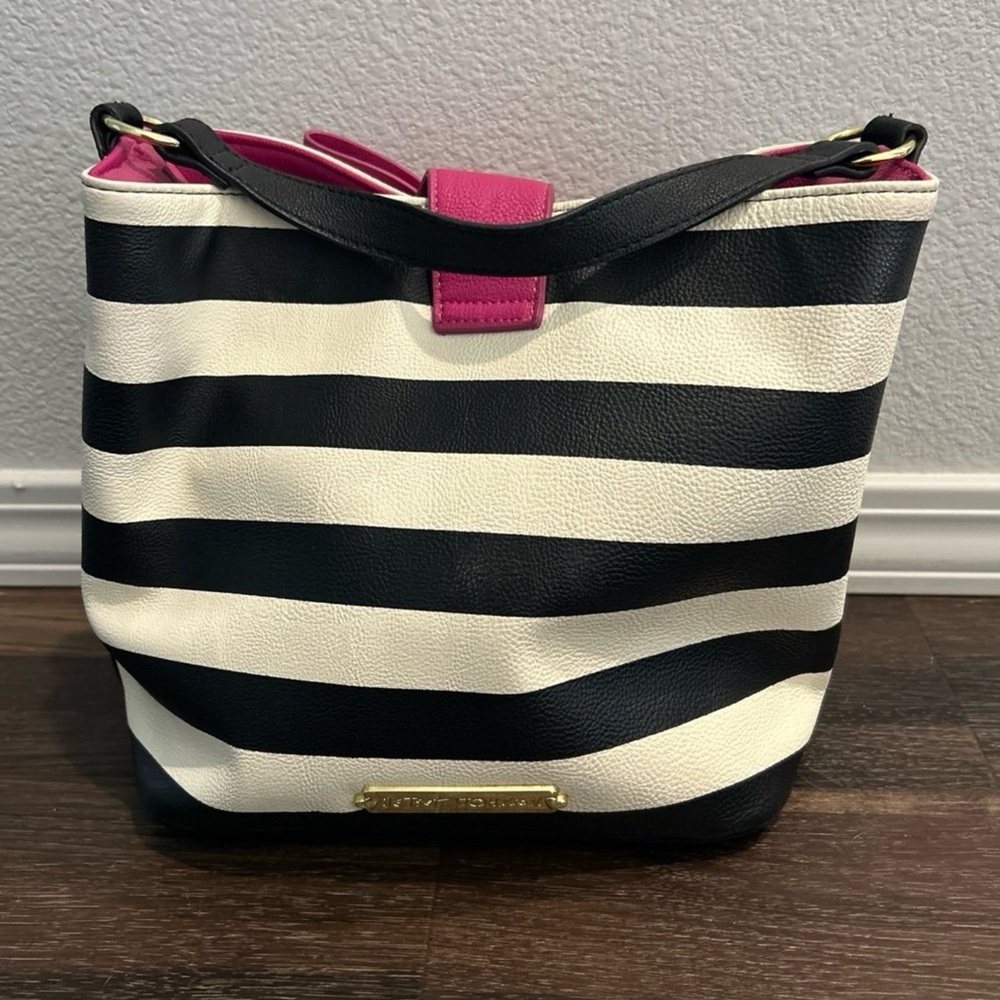 BETSEY JOHNSON STRIPPED BOW TOTE BAG - Picture 2 of 5